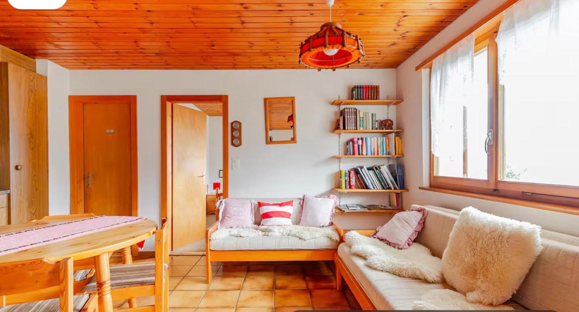 Gemuetliche Wohnung Mit Traumaussicht! Albinen Exterior photo
